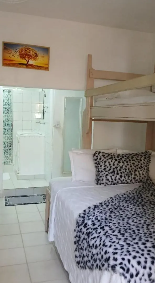Hotel Restaurant Wuarao - Antiguo Club Rolling Stones Boca Chica